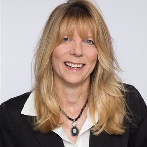 Meet your Posher, Christine